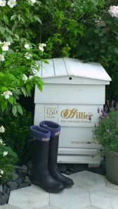 Organicstone - RHS Chelsea 2014 Honeycomb Pathway & Beehive Pic1