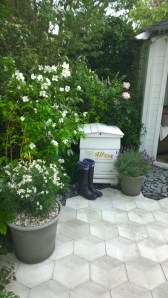 Organicstone - RHS Chelsea 2014 Honeycomb Pathway & Beehive Pic7